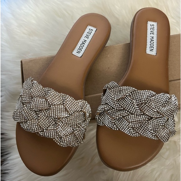 Steve Madden Rhinestone Sandals NIB - Picture 1 of 4
